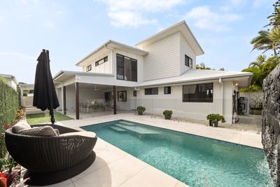 /international/au/4-werona-street-buddina-qld-151553932/