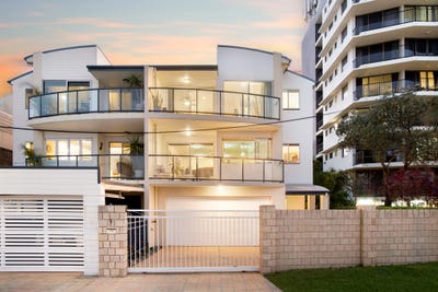 /international/au/1-102-jefferson-lane-palm-beach-qld-151010388/