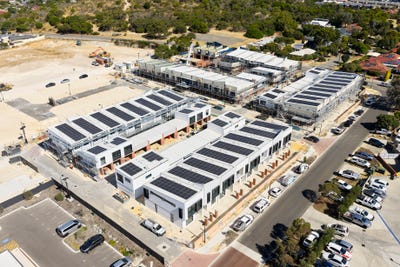 /international/au/32-clontarf-rd-beaconsfield-wa-150591180/