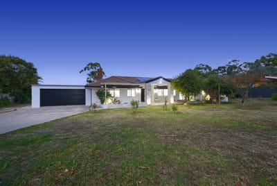 /international/au/3-whelans-place-romsey-vic-150669924/