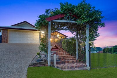 /international/au/18-albatross-avenue-nambour-qld-151358736/