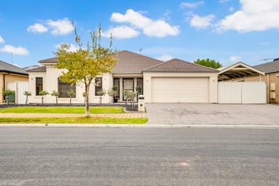 /international/au/32-newhaven-terrace-burton-sa-151364916/