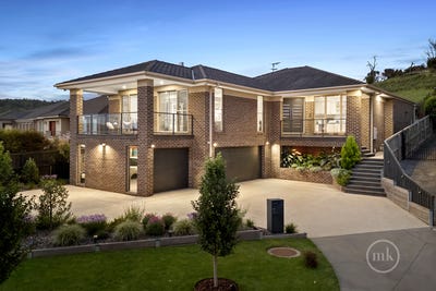 /international/au/7-sorrel-court-south-morang-vic-152625428/