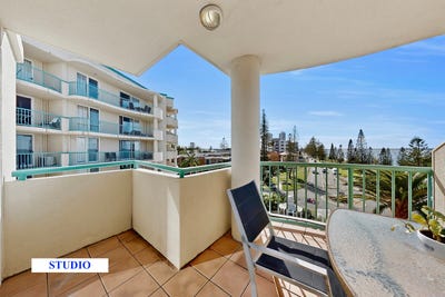 /international/au/18-484-488-marine-parade-biggera-waters-qld-151517632/