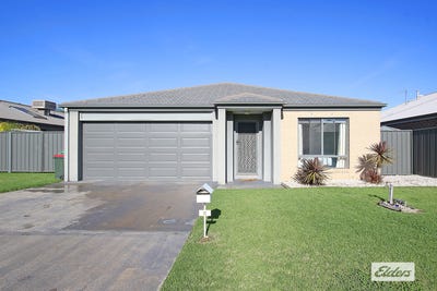 /international/au/8-lysterfield-lane-wodonga-vic-152606120/