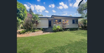 /international/au/16-irvine-street-kairi-qld-150751788/