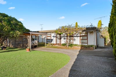 /international/au/39-taralga-road-goulburn-nsw-151376648/