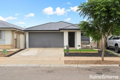 /international/au/26-pasanda-road-munno-para-west-sa-150705480/
