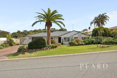 /international/au/9-bellanger-drive-beldon-wa-152386092/