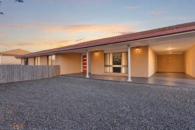 /international/au/30-cooinda-street-eastern-heights-qld-152673100/