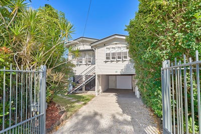 /international/au/19-boland-street-westcourt-qld-151421904/