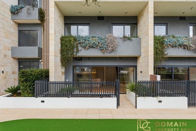 /international/au/a10-89-john-whiteway-drive-gosford-nsw-152126012/