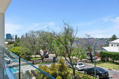 /international/au/27-view-road-mount-pleasant-wa-151322680/