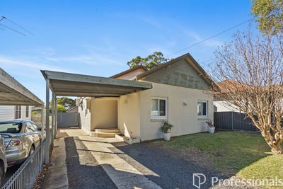 /international/au/46-ludgate-street-roselands-nsw-148646232/