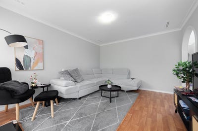 /international/au/8-80-peninsula-road-maylands-wa-152648900/