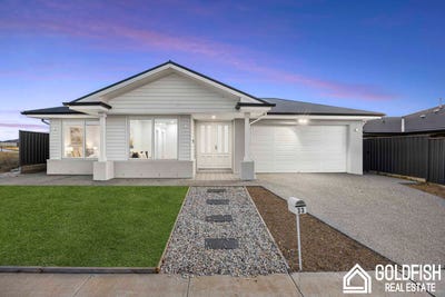 /international/au/33-peasnell-street-lucas-vic-150902536/