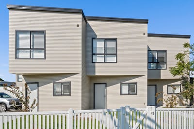/international/au/2-karoo-street-albion-park-rail-nsw-151182132/
