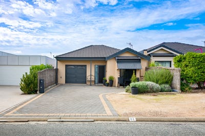 /international/au/22-bridge-crescent-port-lincoln-sa-151387492/