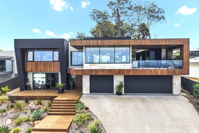/international/au/5-curlew-close-merimbula-nsw-150735544/
