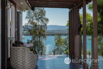/international/au/21-king-street-balcolyn-nsw-150581840/