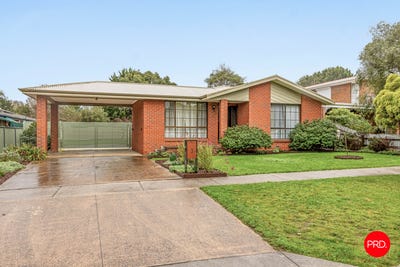 /international/au/3-blair-drive-kyneton-vic-151560980/