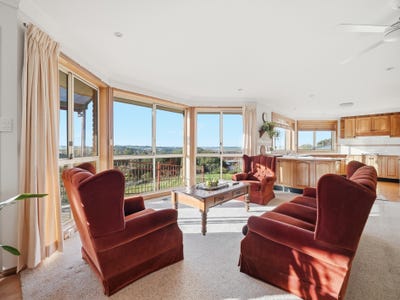 /international/au/7-haddon-place-blayney-nsw-151209152/
