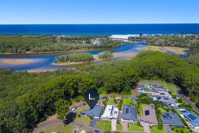 /international/au/16-lakeside-way-lake-cathie-nsw-150691588/