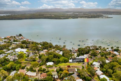 /international/au/37-croft-road-eleebana-nsw-151312472/