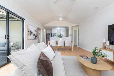 /international/au/11c-fairfield-street-mount-hawthorn-wa-152158176/