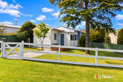 /international/au/6-outer-crescent-lithgow-nsw-152687428/