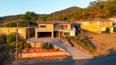 /international/au/10-nurraba-street-tamworth-nsw-150748532/