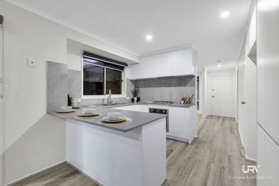 /international/au/23-pinnock-avenue-roxburgh-park-vic-151229236/