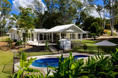 /international/au/18-carana-avenue-jones-hill-qld-151107932/