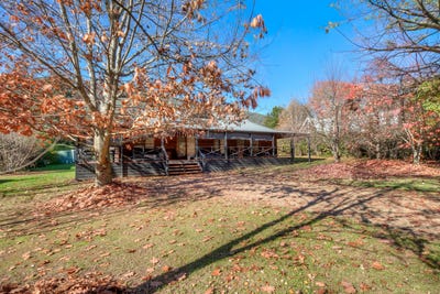/international/au/14-mcevoys-lane-wandiligong-vic-151454796/