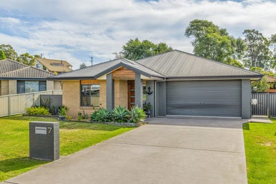 /international/au/7-dolphin-crescent-eden-nsw-151086384/