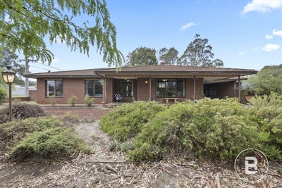 /international/au/10-high-street-avoca-vic-150874036/
