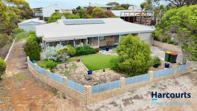/international/au/19-raglan-street-hopetoun-wa-152624140/