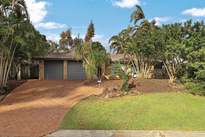 /international/au/10-nottingham-drive-victoria-point-qld-151328916/
