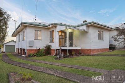 /international/au/19-dorothy-street-silkstone-qld-152487772/
