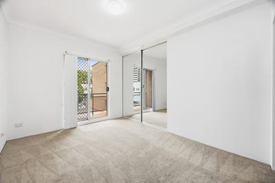 /international/au/30-6-12-hudson-street-hurstville-nsw-152680284/