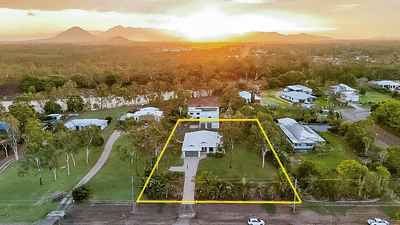 /international/au/13-white-road-jensen-qld-152488080/