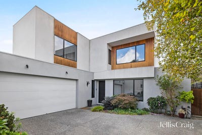 /international/au/33a-separation-street-mornington-vic-147891684/