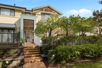 /international/au/117-macpherson-street-warriewood-nsw-151650108/