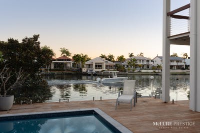 /international/au/2-9-sunseeker-close-noosa-waters-qld-151282104/