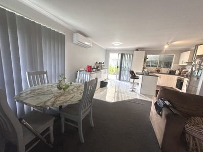 /international/au/21-donovan-crescent-dysart-qld-150995372/