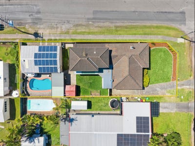 /international/au/1-hopetown-road-kanwal-nsw-152558112/