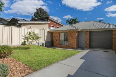 /international/au/6a-sullivan-road-ingle-farm-sa-151123040/