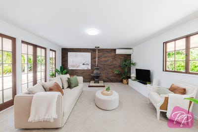 /international/au/5-luss-street-moggill-qld-150990724/