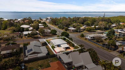 /international/au/18-trevor-street-beachmere-qld-152570672/