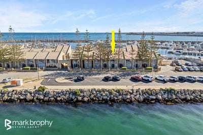/international/au/7-43-mews-road-fremantle-wa-151794624/
